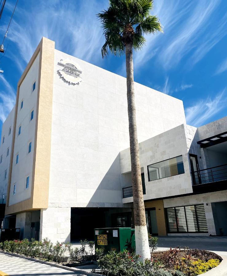 Hotel Plaza Allende Torreón Екстериор снимка